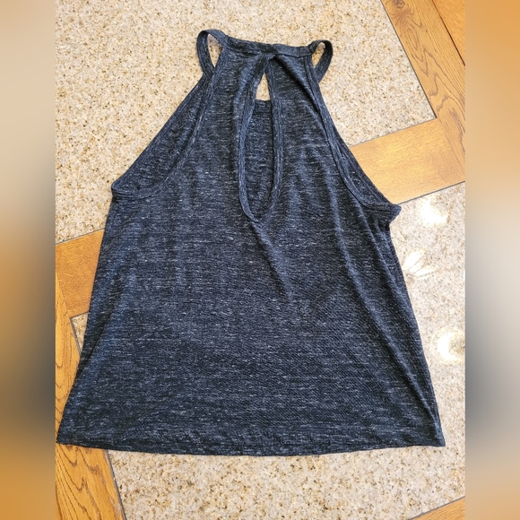 VICTORIA'S SECRET SPORT Keyhole Back Tank Top  ** Large ** - Picture 3 of 5